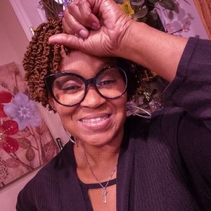 Meet your Posher, Dywanda